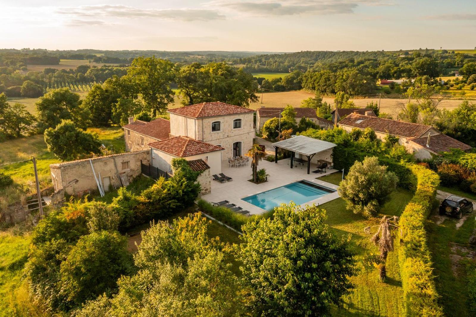 Villa Au Petit Bonheur Avec Clim - Hameau Au Calme - Piscine Chauffee - Petanque Moncrabeau ภายนอก รูปภาพ